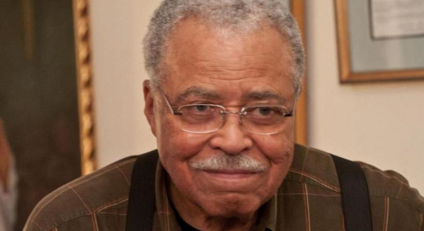 Meghalt James Earl Jones