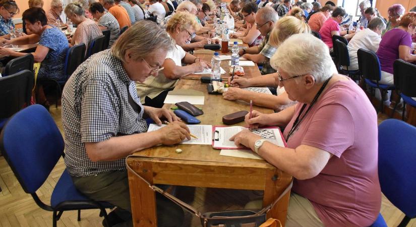 Rejtvényfejtők vetélkedtek Jászjákóhalmán