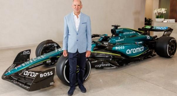 Hivatalos: Adrian Newey az Aston Martinhoz igazol