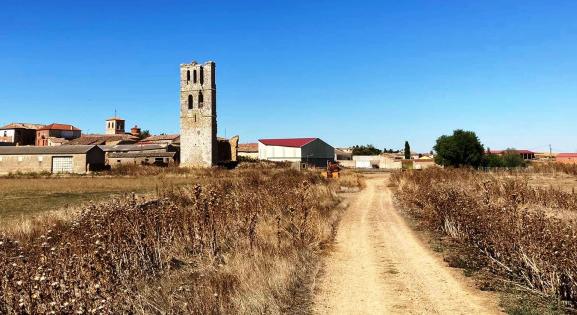 Kóbor kutya, megrepedt torony és egy szimpatikus uruguayi – az El Caminóról jelentjük