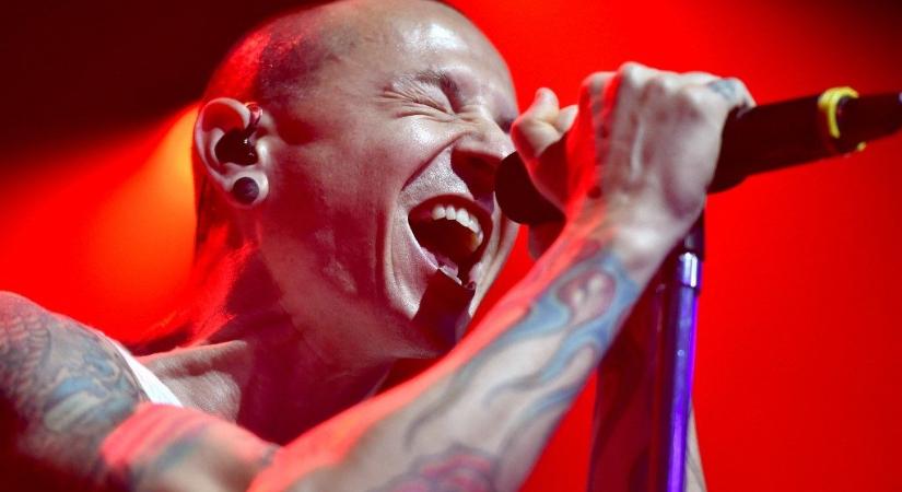 Chester Bennington fia szerint a Linkin Park elárulta rajongóit az új énekessel