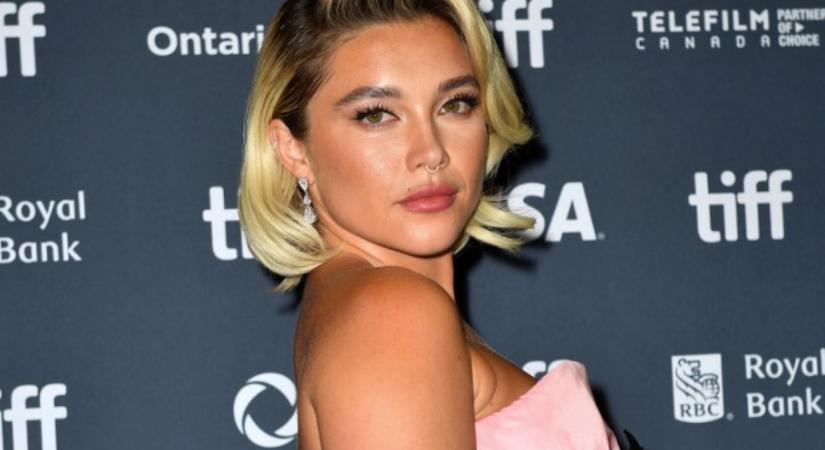 Florence Pugh különleges meztelenruhát viselt, imádja mindenki