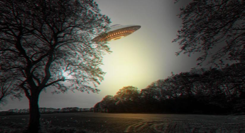 Könnyekben tört ki a feleség: UFO repült el egy házaspár feje felett