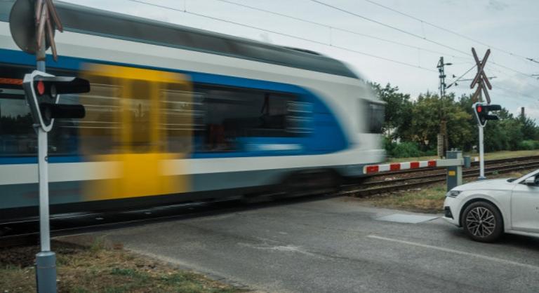 A MÁV és az Oktatási Hivatal közösen lép fel a baleset-megelőzés érdekében