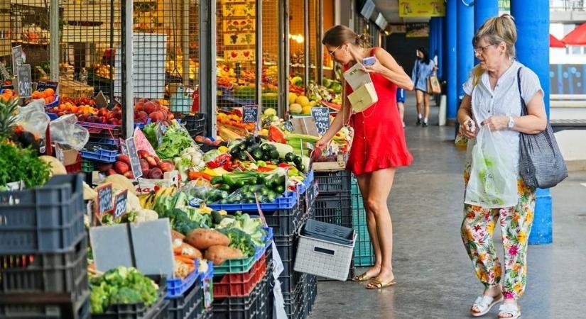 Magyarországon esett a legnagyobbat az infláció egy év alatt