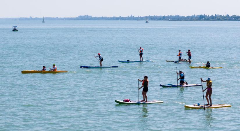 Tizedannyi mikroműanyag van a Balatonban, mint a Bodrogban