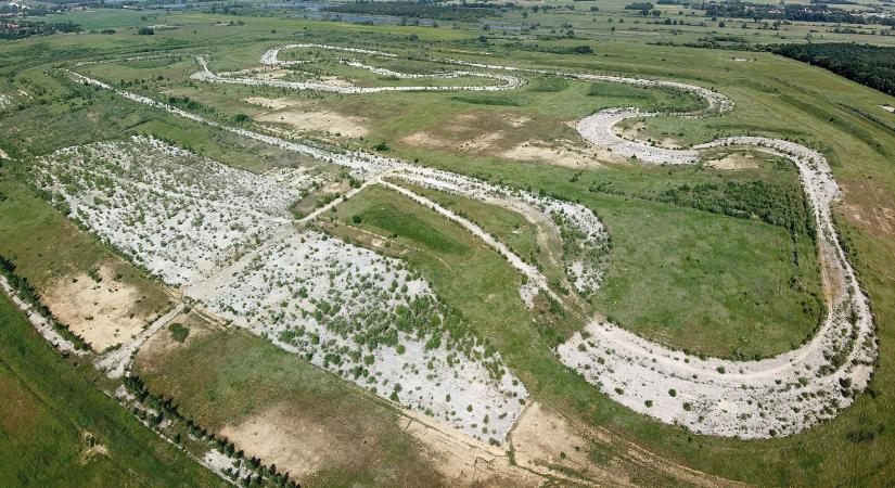 Elkelt a sávolyi Balatonring