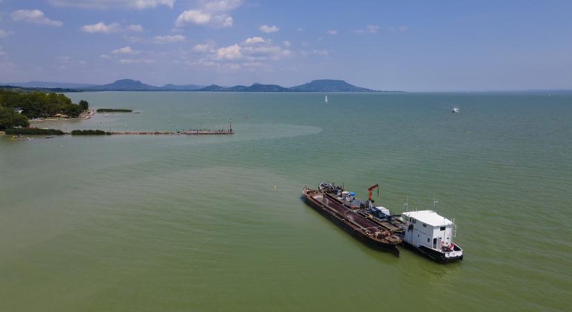 Tízedannyi mikroműanyag van a Balatonban, mint a Bodrogban