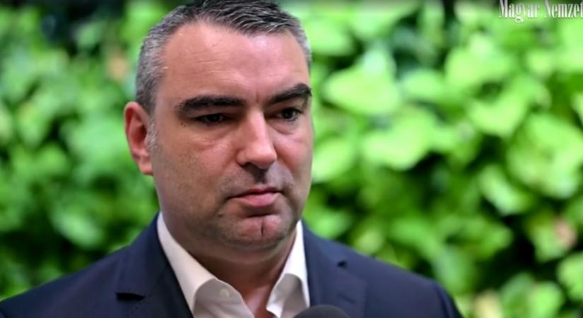 Lomnici Zoltán: Magyar Péter a mentelmi jog kapcsán is hiteltelen  videó