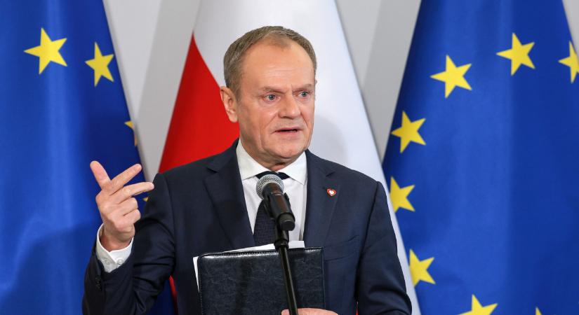 Bombaként robbant Lengyelországban Donald Tusk kijelentése a „harcoló demokráciáról”