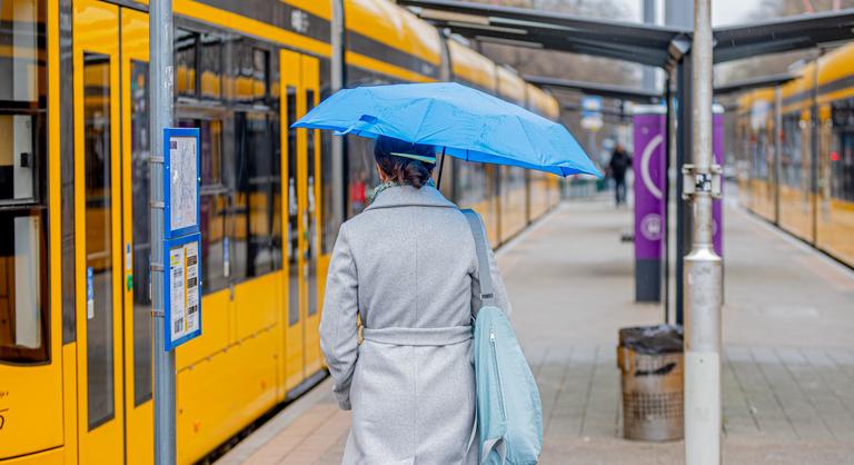 Kiadták a veszélyjelzést, hidegfront és eső érkezik