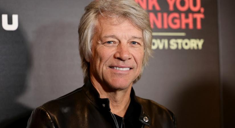 Jon Bon Jovi megmentette egy folyóba ugrani készülő nő életét