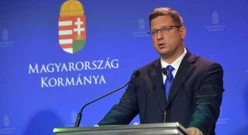 Gulyás Gergely: támogatjuk a minimálbér emelését