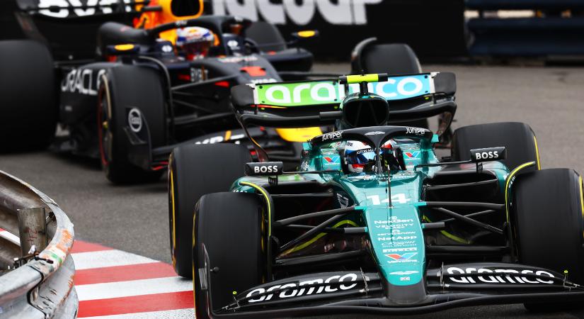 F1: Verstappent is leigazolná az Aston Martin