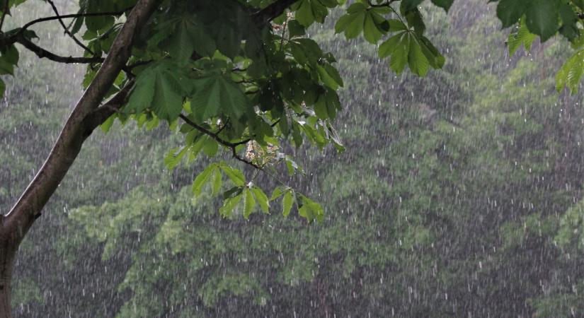 Óriási esőre figyelmeztetik a magyarokat: durva ciklon közelít felénk