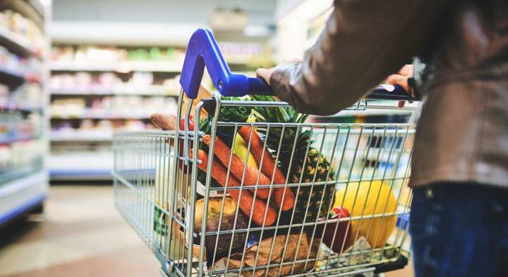 Elképesztő bejelentést tett a Tesco az áraikkal kapcsolatban, több ezer terméket érint