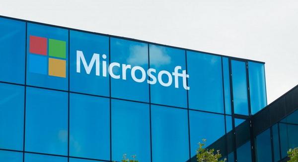 650 embert küld el a Microsoft játékosrészlege