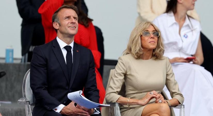 Filmsztár lesz Macron felesége: ebben a sorozatban jelenik meg a first lady