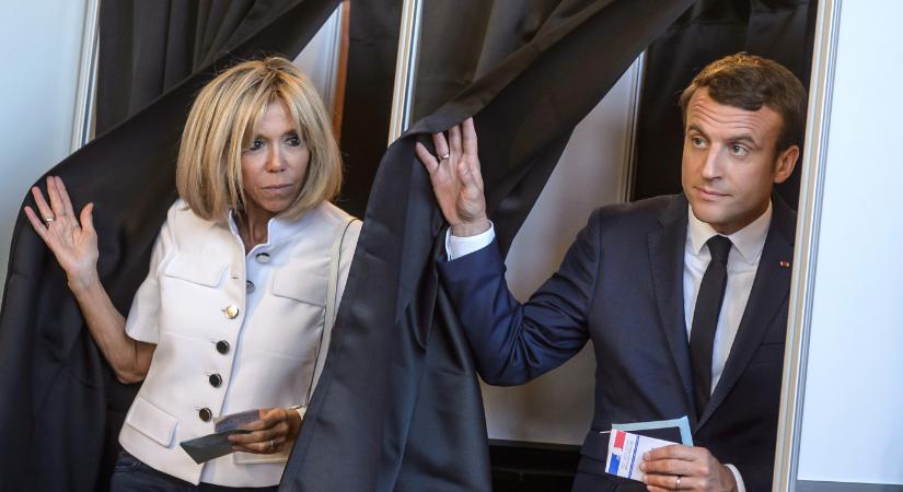 Rágalmazás miatt bűnösnek találtak két nőt, akik azt állították, Brigitte Macron transznemű