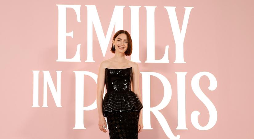 Lily Collins is bevállalta a pucérruhát: ilyen merész szettben még sosem láthattuk az Emily Párizsban színésznőjét