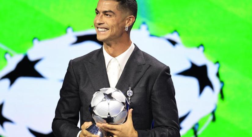 Cristiano Ronaldo elérte az egymilliárd követőt a közösségi médiában