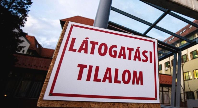 Látogatási tilalom lépett életbe az egyik debreceni klinikán