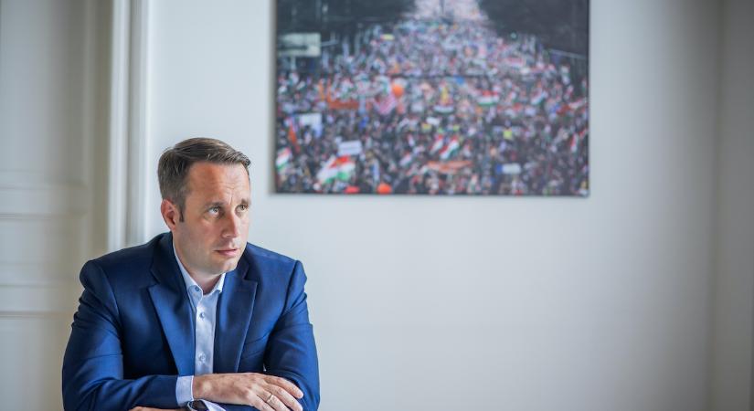 A Fidesz Dömötör Csabát jelöli Győrffy Balázs megüresedett EP-képviselői helyére