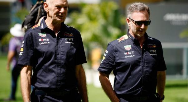 „Korán ünnepelte Newey-t az Aston” – Horner