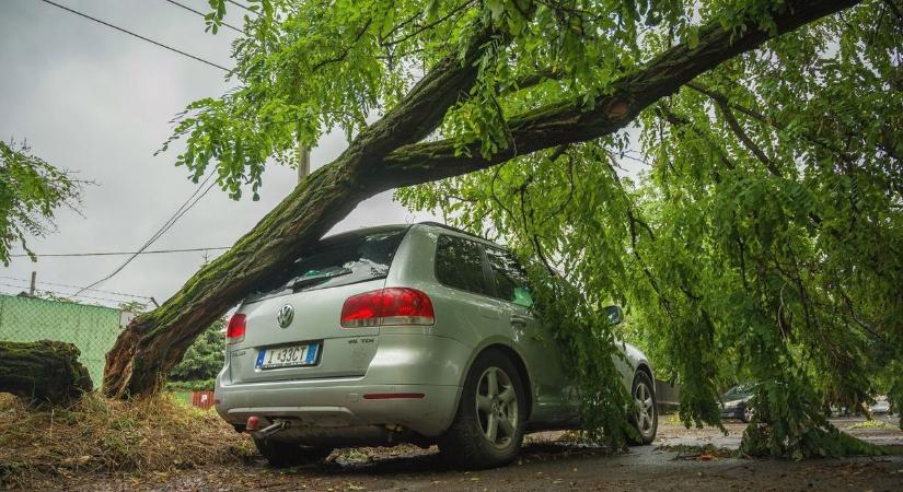 Viharos szél okoz gondot, főleg az ország nyugati felén