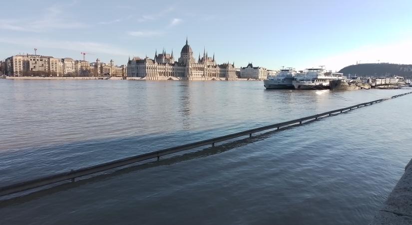 Jön a harmadfokú árvízvédelmi készültség Budapesten!