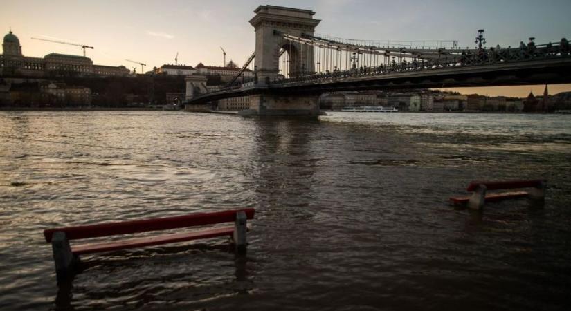 Hétfőtől harmadfokú árvízvédelmi készültség lesz Budapesten