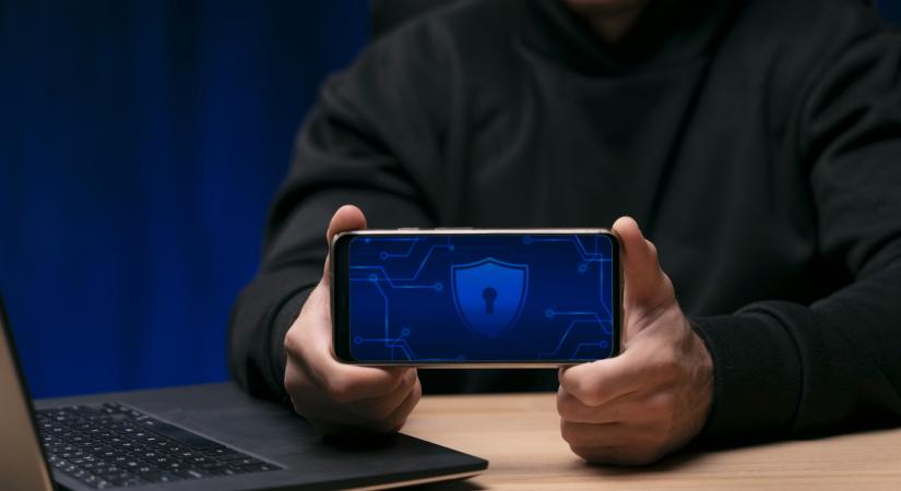 NFC adatokat továbbító Androidos kártevőt fedezett fel az ESET kutatócsoportja