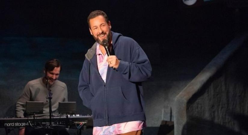 Adam Sandler lélegzetelállító nappalija ettől egyszerre szofisztikált és otthonos