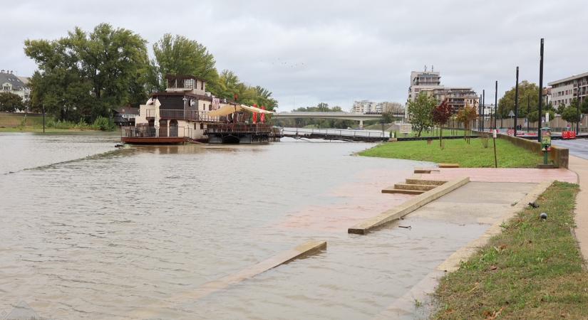 Vasárnap délután így állt a vízszint Győr belvárosában