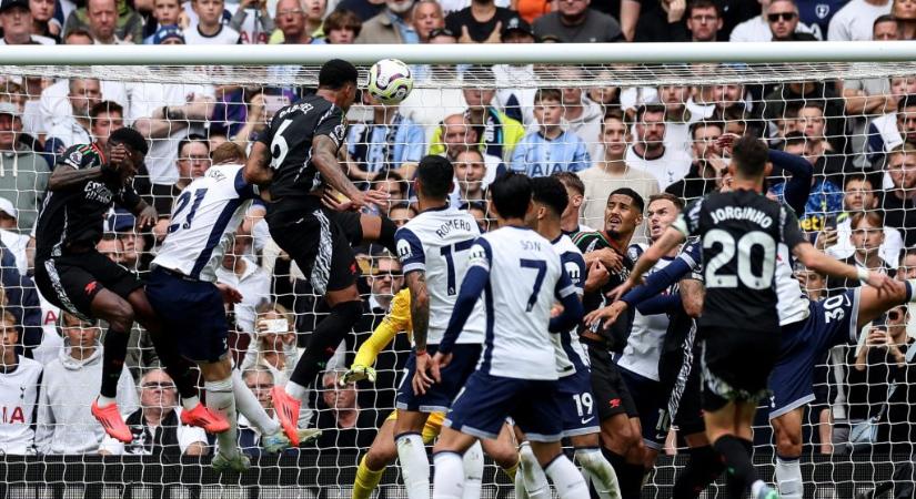 Egy védő döntött a Tottenham-Arsenal rangadón