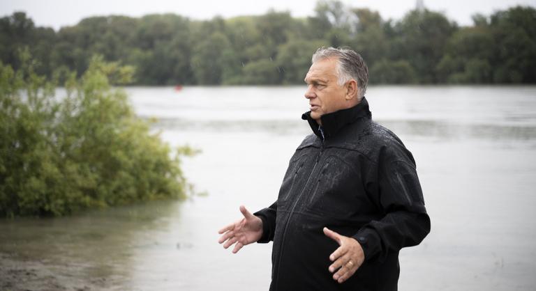 Orbán Viktor bejelentkezett az árvíz mellől, három kritikus szakaszról beszélt