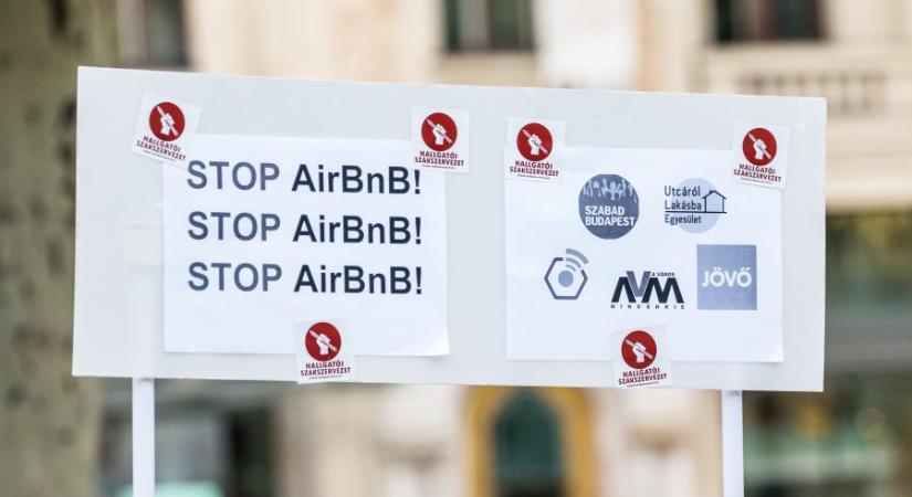 A többség megszavazta, hogy betiltsák az az Airbnb-t Terézvárosban