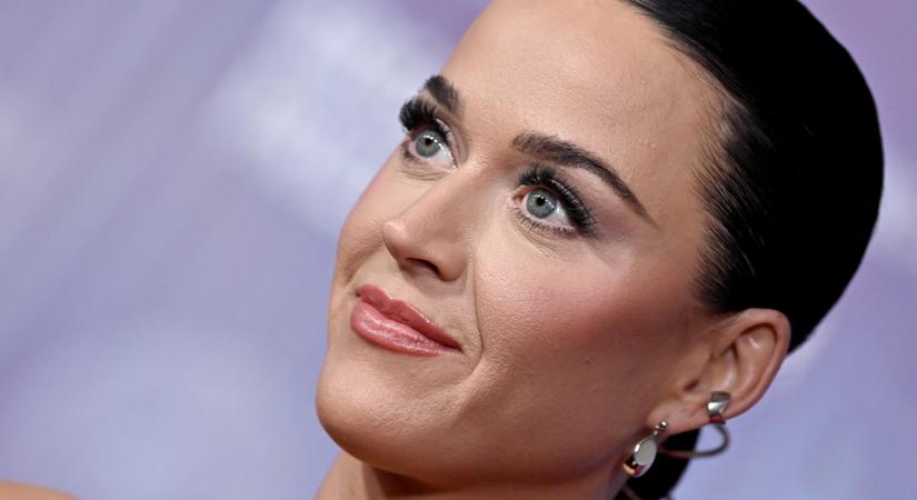 A 39 éves Katy Perry arca nagyon más lett: az új fotókon szinte felismerhetetlen