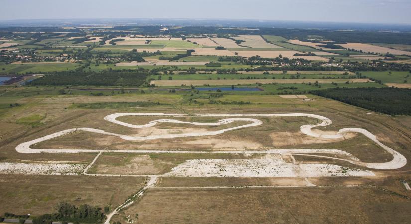 664 millióért spanyol kézben maradt a sávolyi Balatonring