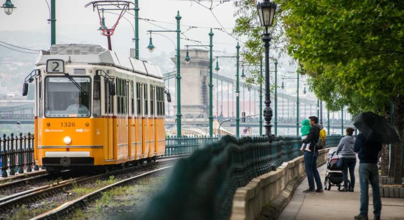 Korlátozzák a 2-es villamos vonalát az árvíz miatt