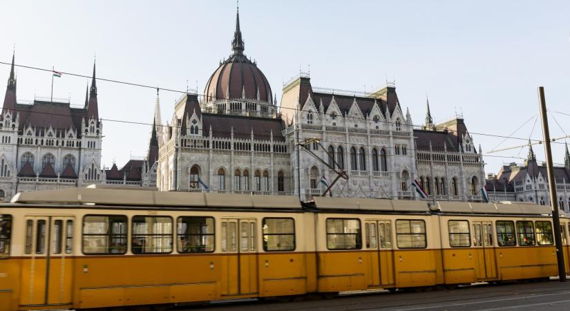 Árvíz: a budapesti tömegközlekedést sem hagyja érintetlenül az árhullám - Így módosulnak a menetrendek