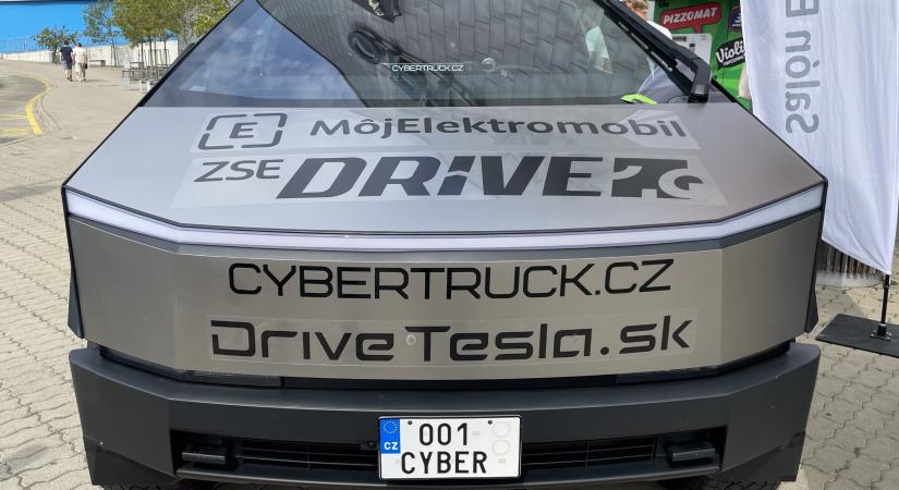 Rekord: 400 kW felett töltött a cseh Cybertruck