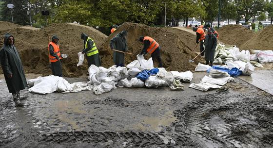 Nem lehet keddtől behajtani a Margit-szigetre az áradás miatt