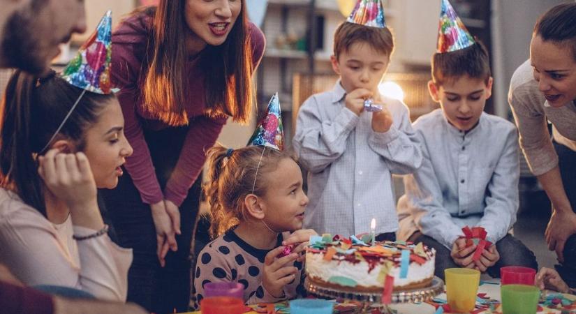 Örökké ez lesz élete legrosszabb napja: gyermeke 6. születésnapi buliján esett holtan össze az édesanya