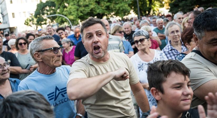 HVG: Központilag elvonnák és újraosztanák a települések helyi iparűzési adóját