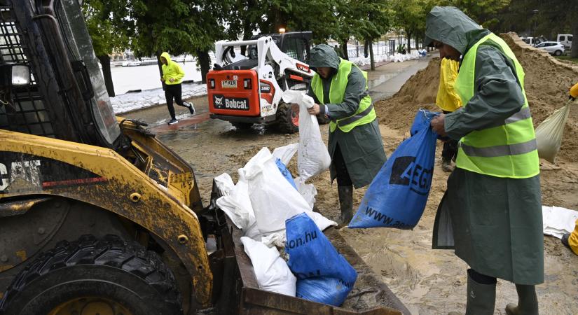 Így zárták le a Margitszigetet - Képekkel