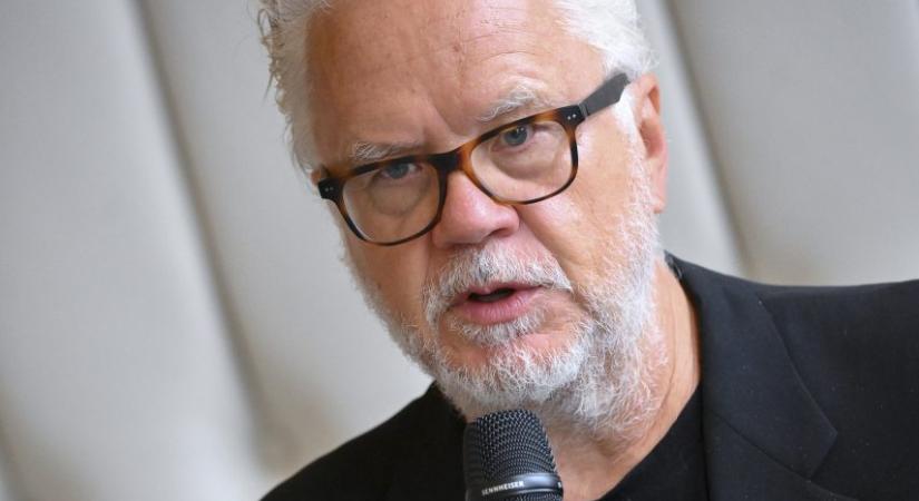 A héten Debrecenben is bemutatják Tim Robbins darabját