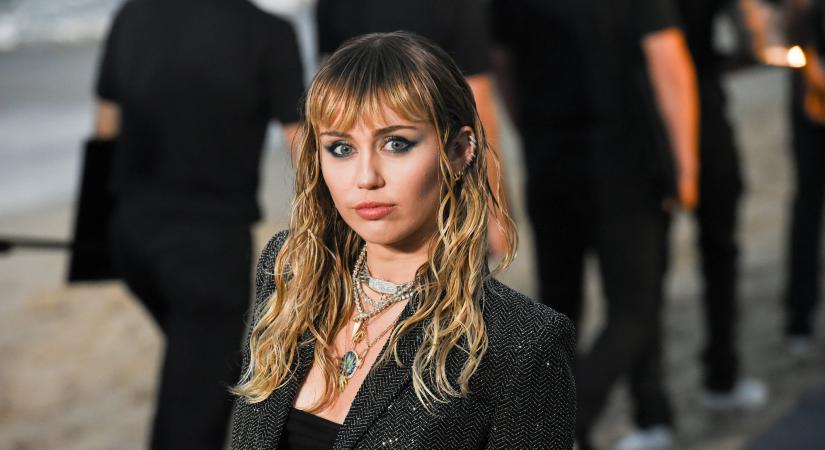 A bíróságon csaphat össze Miley Cyrus és Bruno Mars?