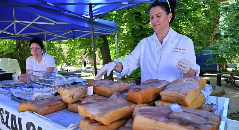 Termelői és kézműves piac Hajdúböszörményben