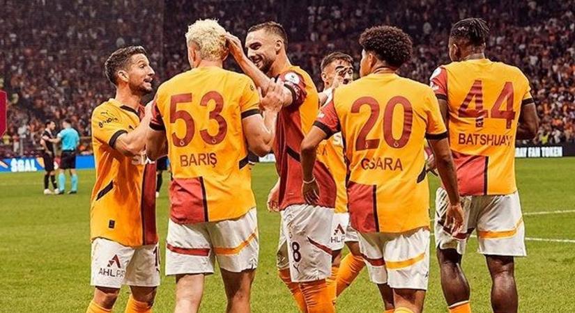 Sallai a kispadra sem ülhetett le a Galatasaray keddi meccsén, hiába egészséges